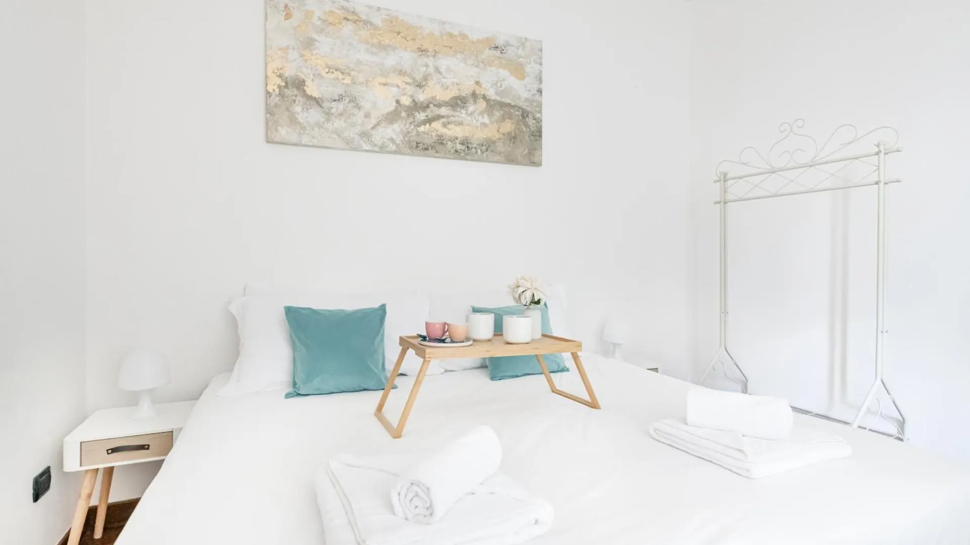 Easylife - Spacious Apartment On The First Floor In The Gae Aulenti Area Milan 0*,  Italy